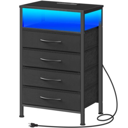 Comodino nero con stazione di ricarica e luce a LED, Tavolino con 4 Cassetti in tessuto, Tavolo da comodino con porte outlet e USB, Comodino per camera da letto
